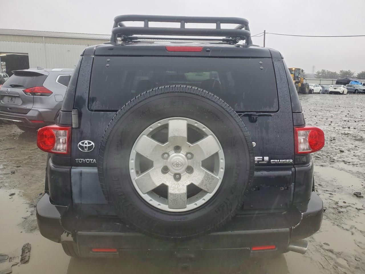 Toyota FJ Cruiser Base