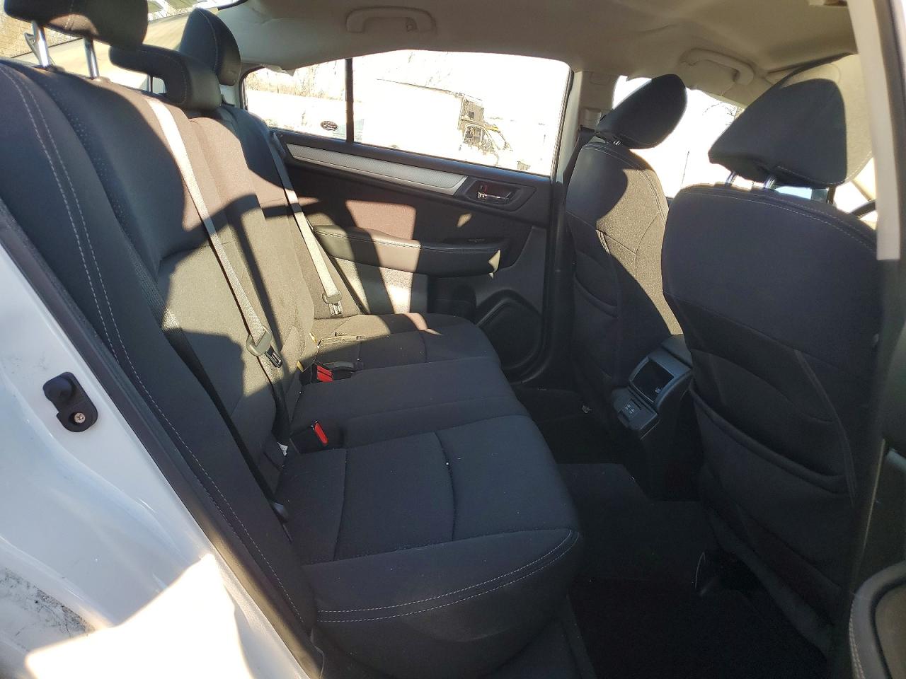 Subaru Legacy 2.5i Premium