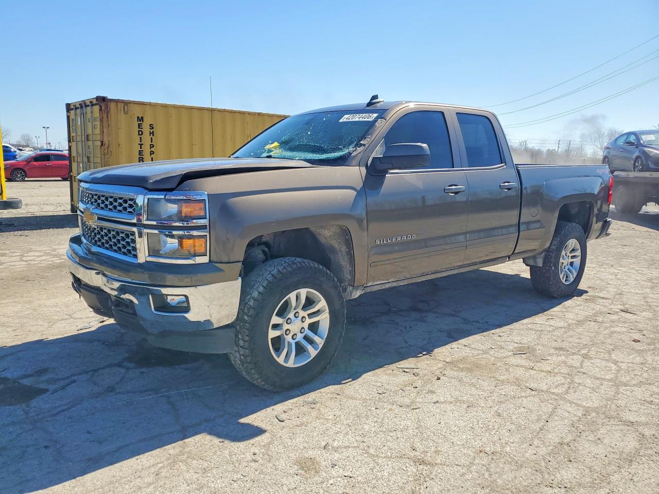 Salvage Chevrolet Silverado Image