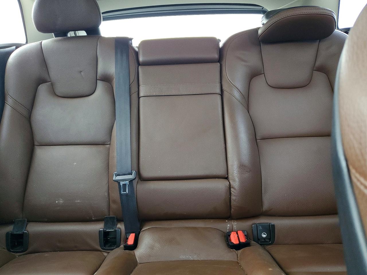 Volvo XC60 T5