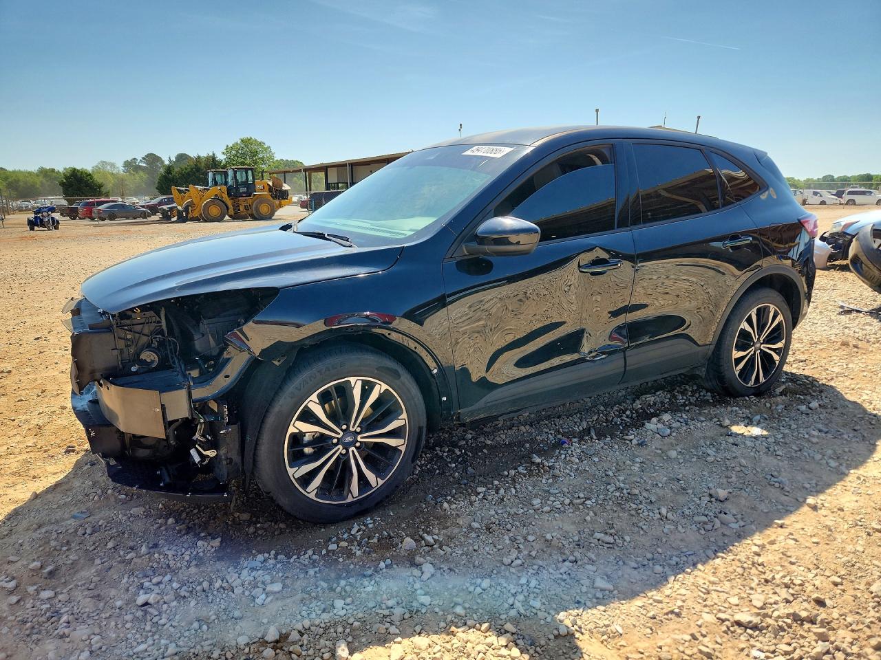 Salvage Ford Escape Image