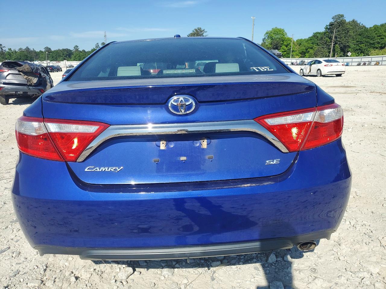 Toyota Camry Se