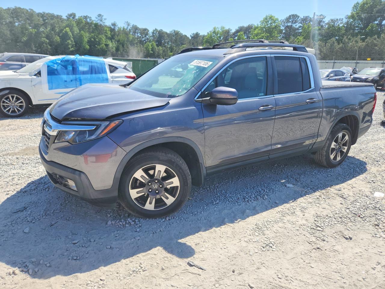 Salvage Honda Ridgeline Image