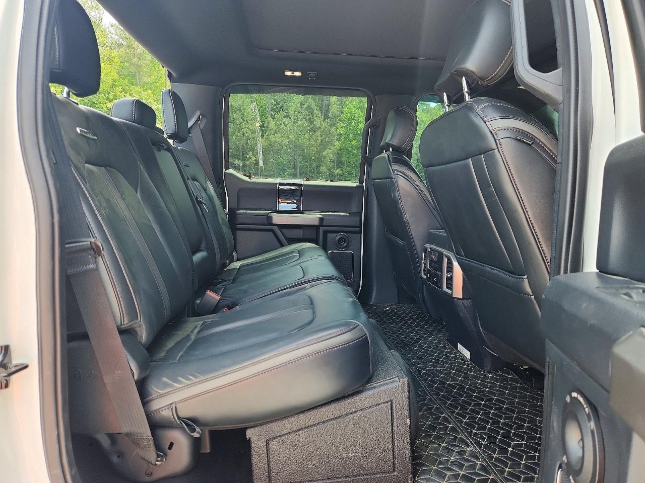 Ford F-350 Super Duty