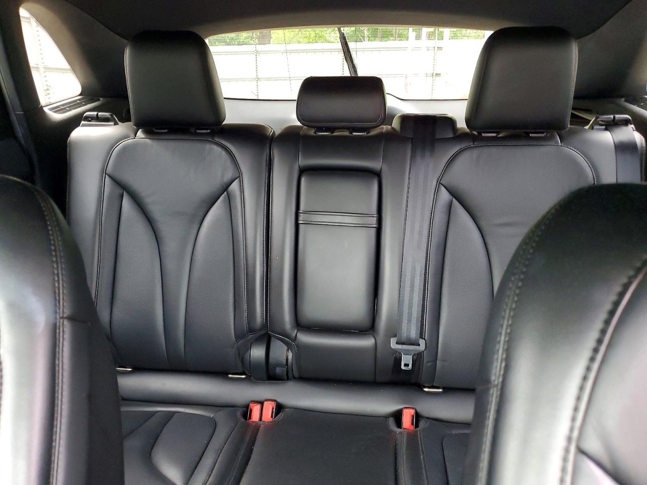 Lincoln MKC Select
