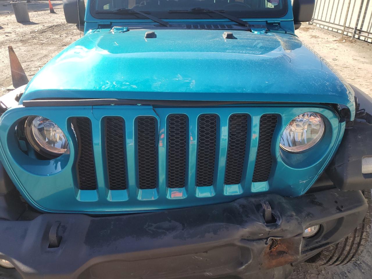 Jeep Wrangler Sport
