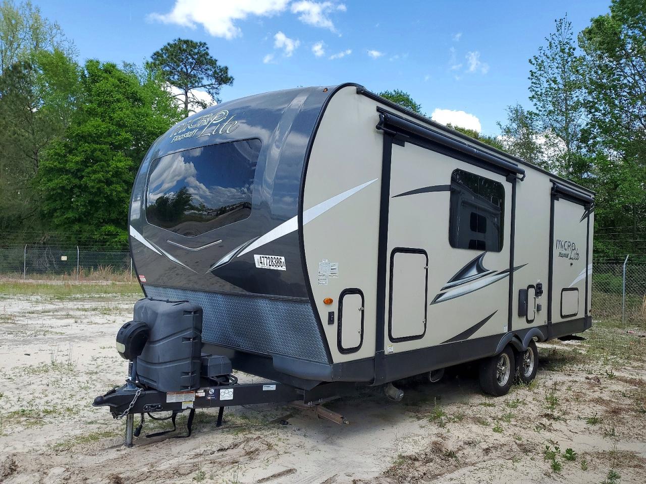 Forest River Flagstaff Camping Trailer