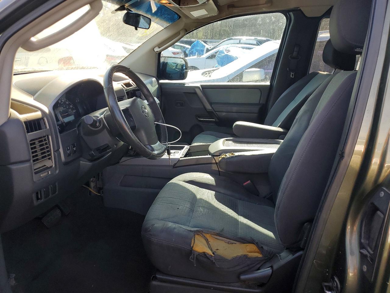 Nissan Titan