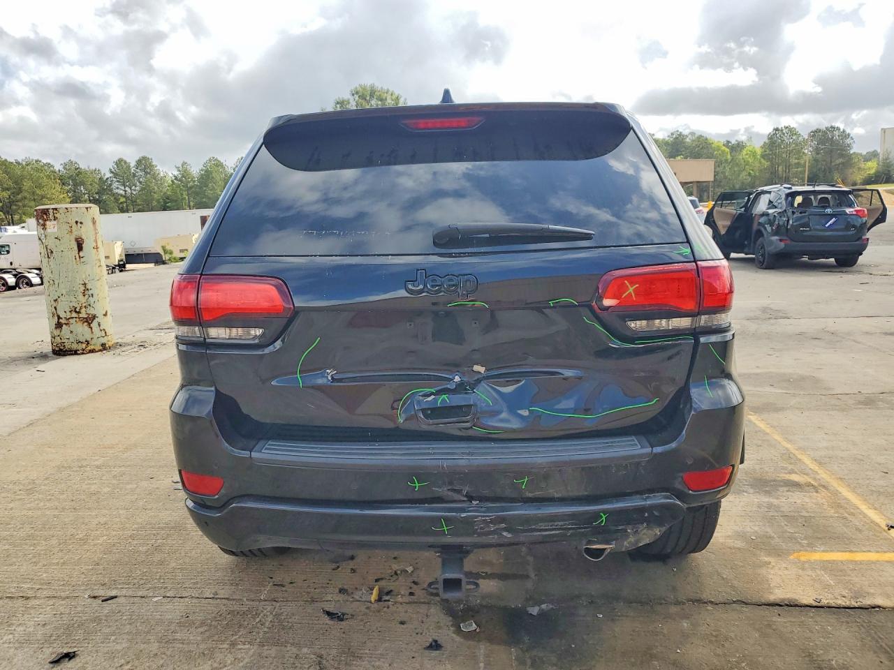 Jeep Cherokee Laredo