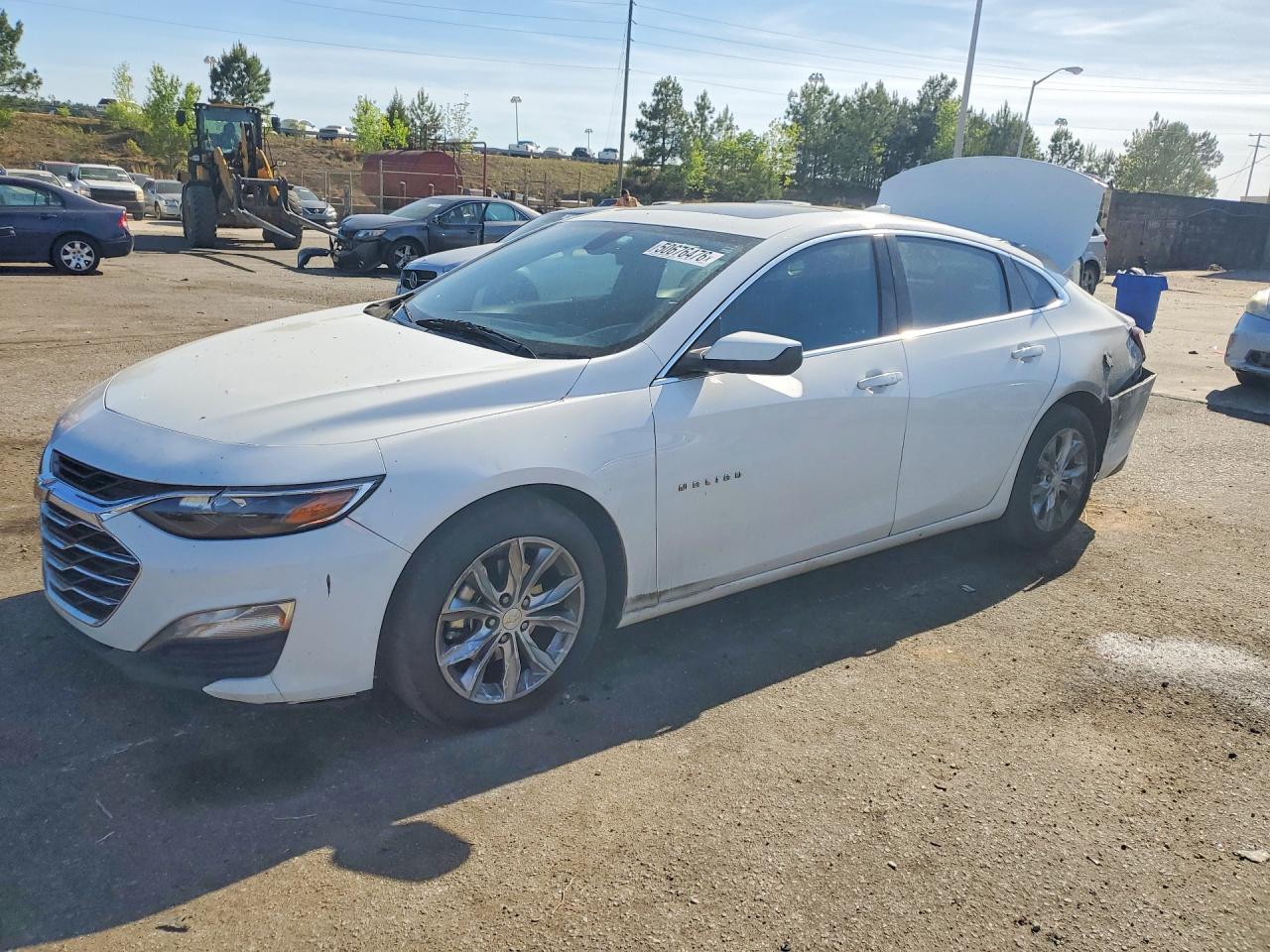 Salvage Chevrolet Malibu Image