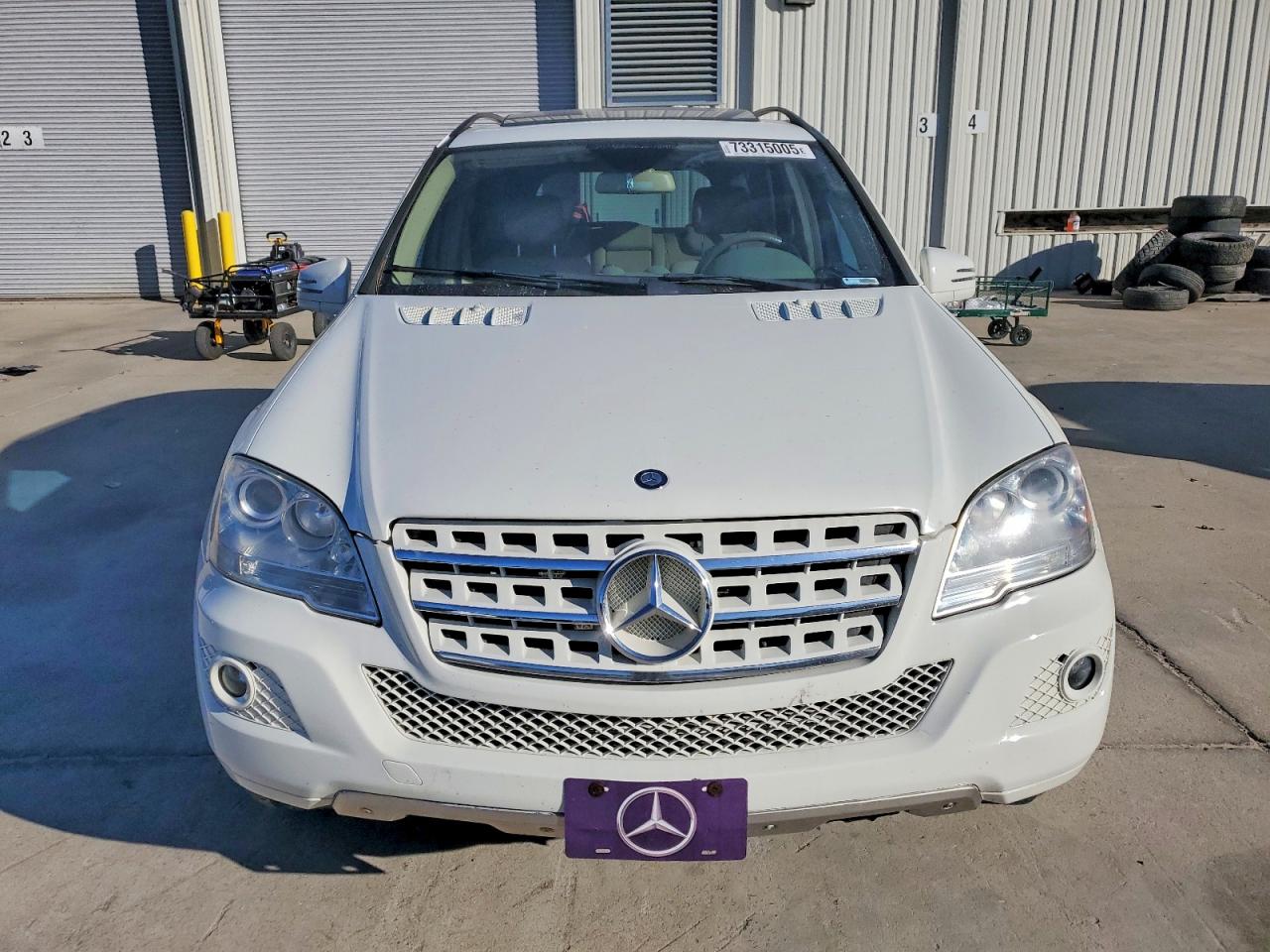 Mercedes-Benz M-Class 350