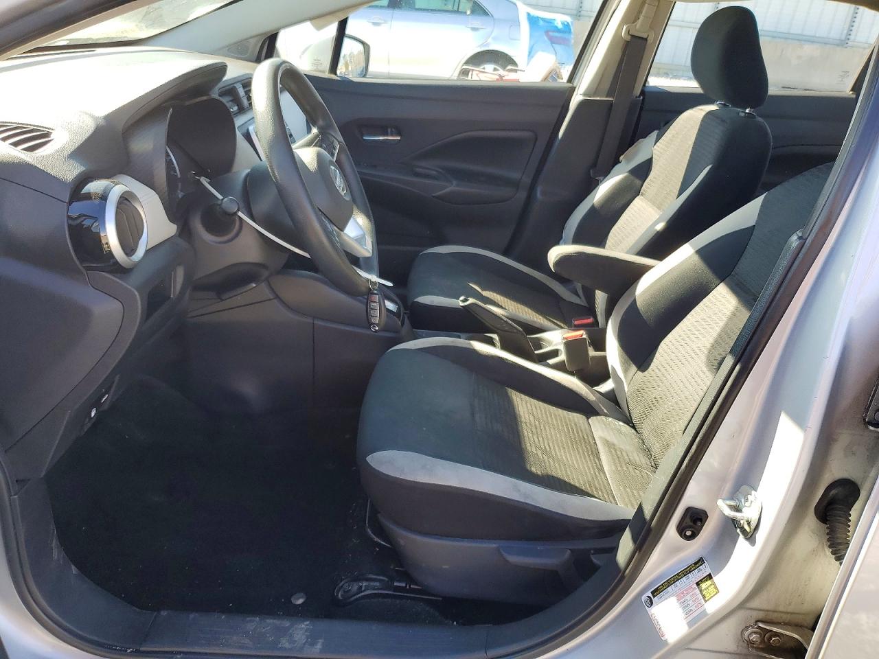 Nissan Versa Sv