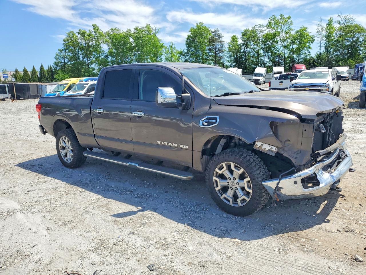 Nissan Titan Sl