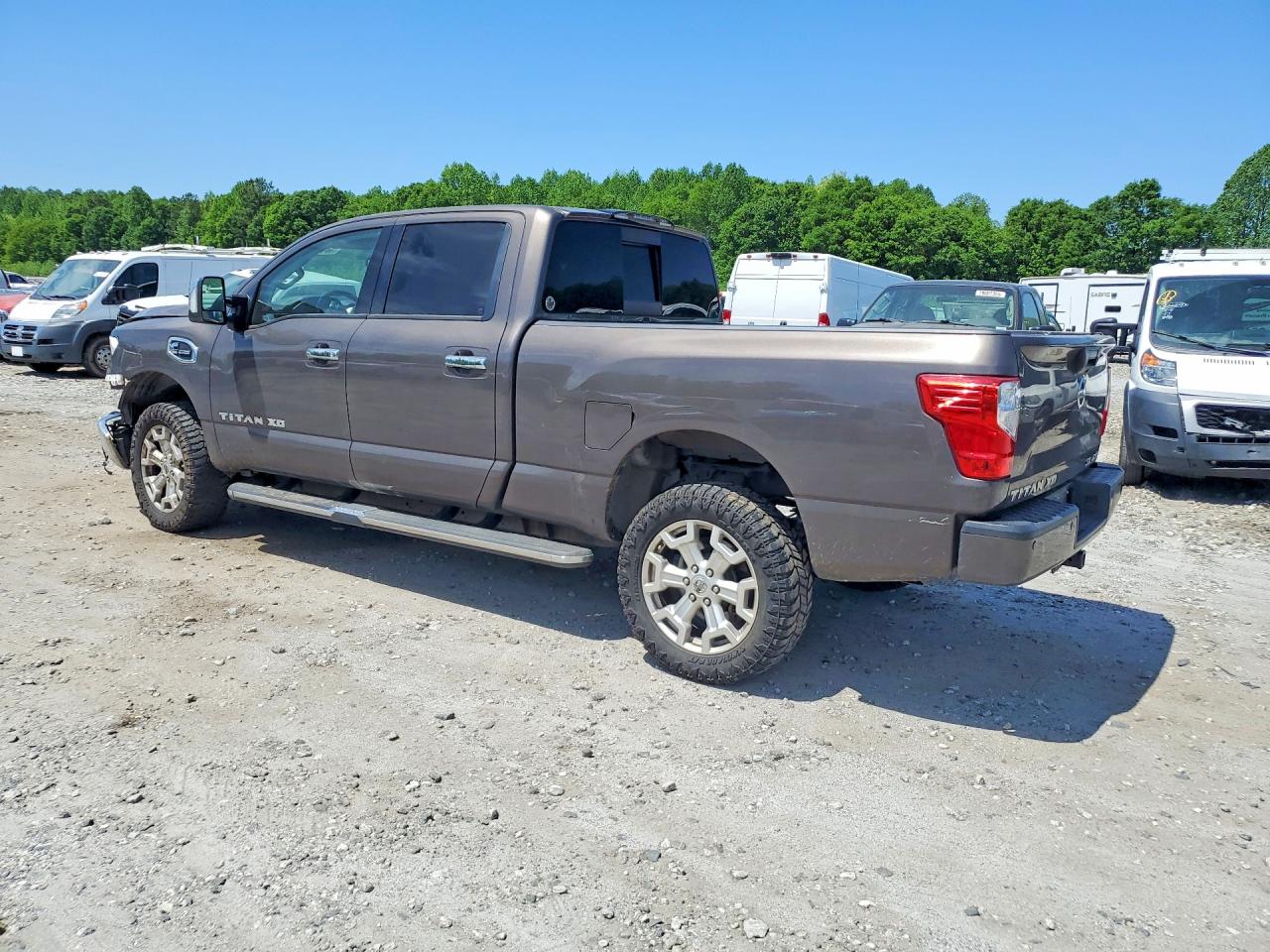 Nissan Titan Sl
