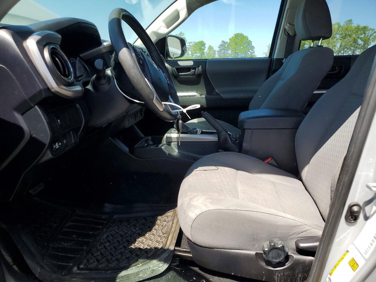 Toyota Tacoma Sr5