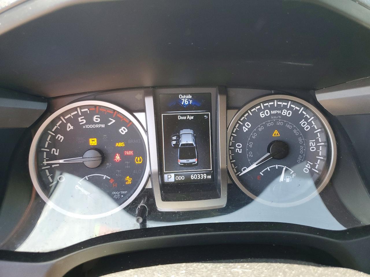 Toyota Tacoma Sr5