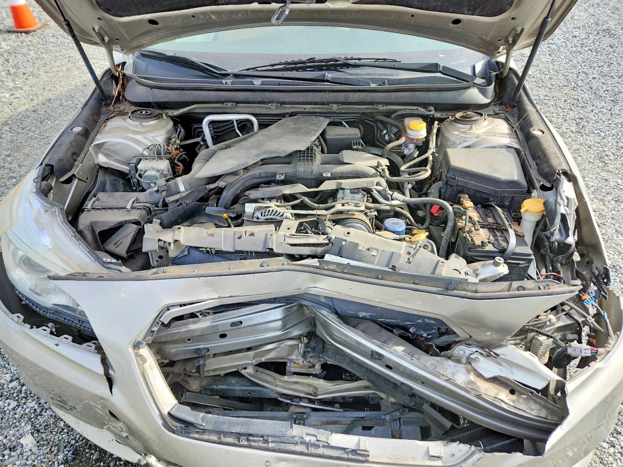 Subaru Legacy 2.5i