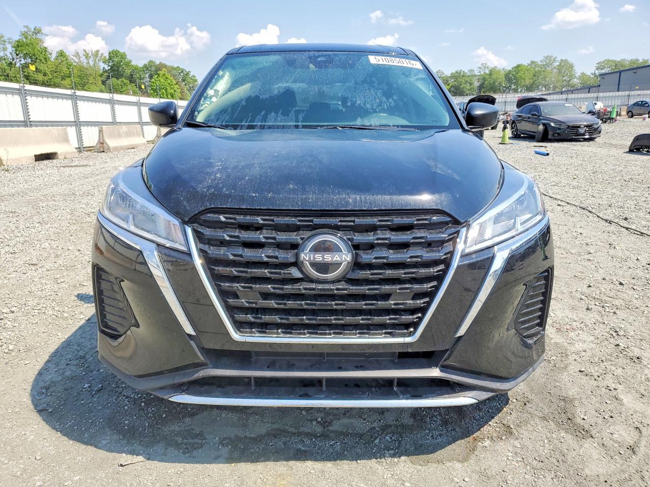 Nissan Kicks S