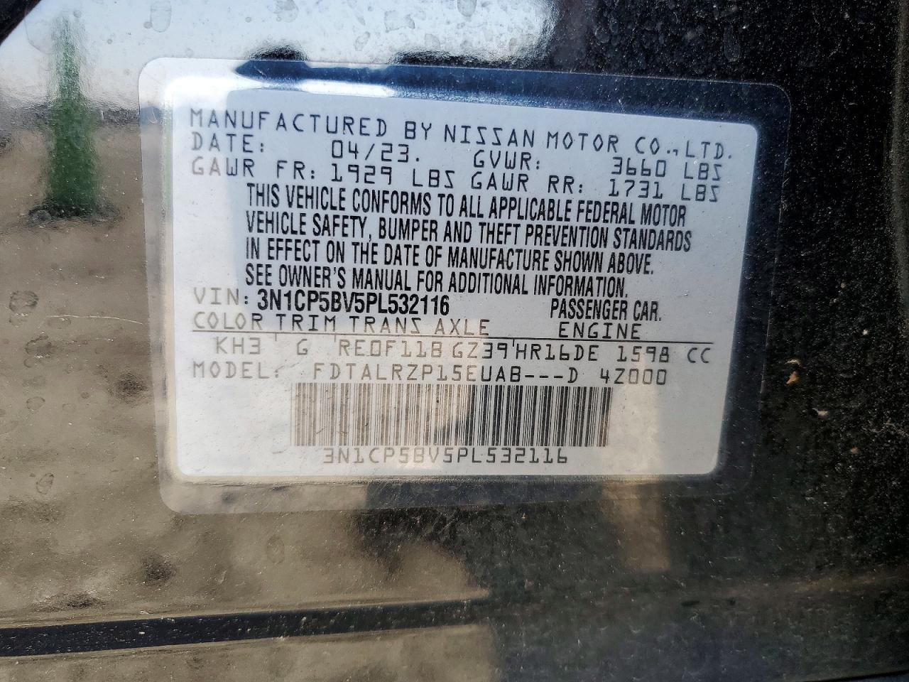 Nissan Kicks S