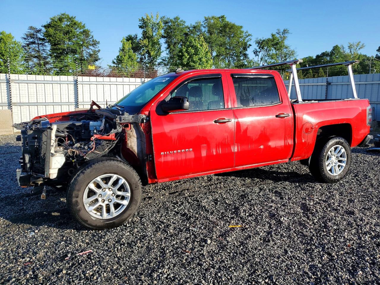 Salvage Chevrolet Silverado Image