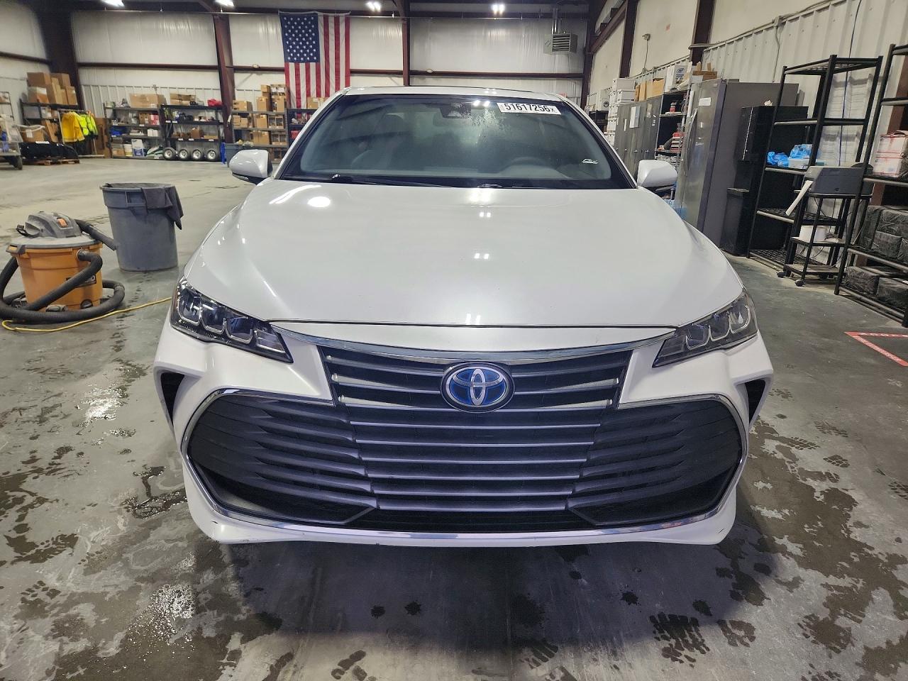 Toyota Avalon Xle