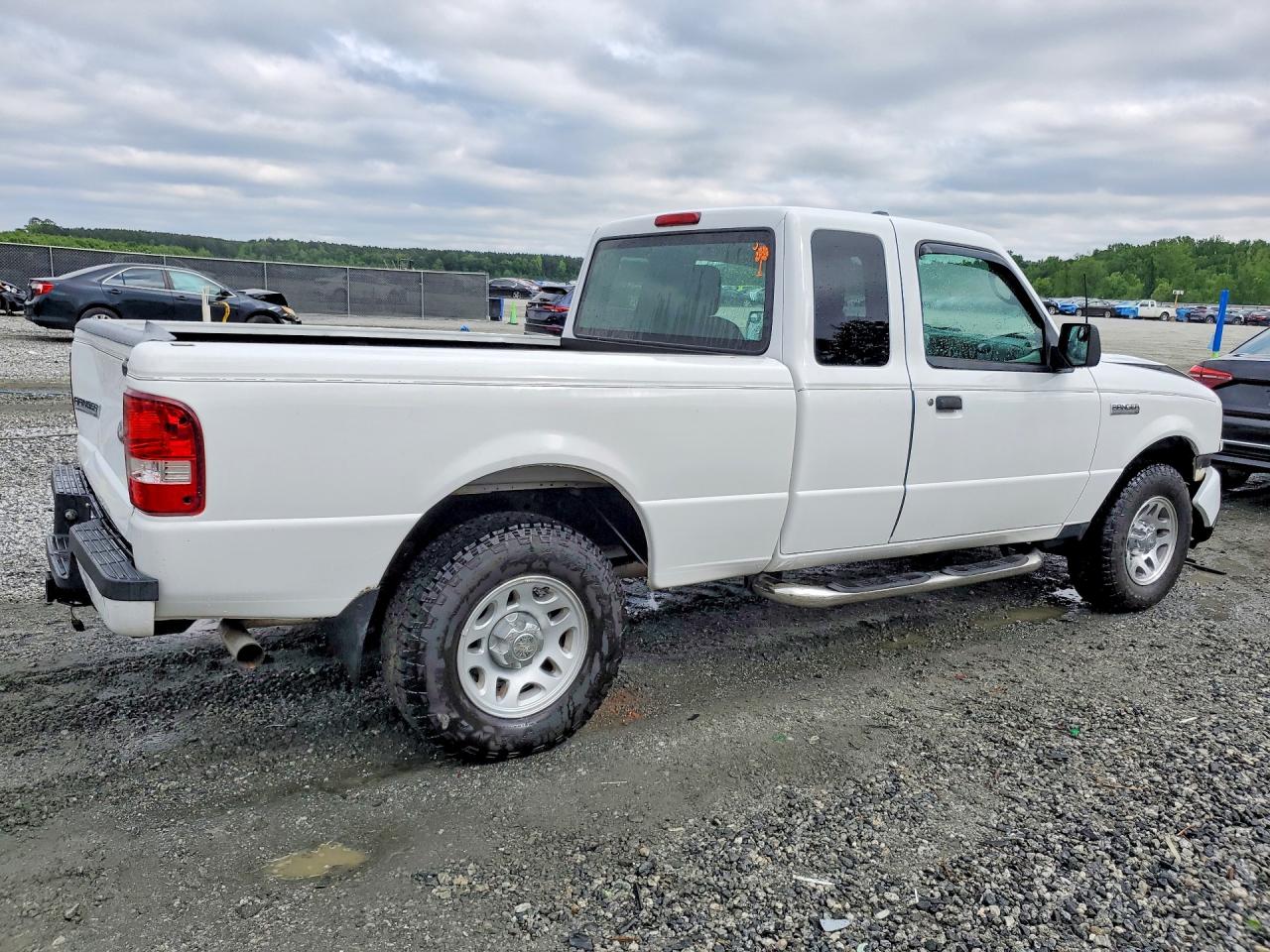 Ford Ranger Super Cab
