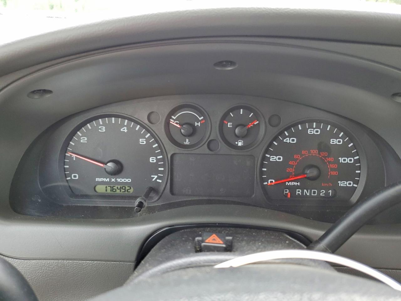 Ford Ranger Super Cab