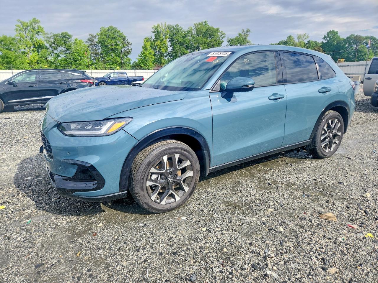 Salvage Honda HR-V Image