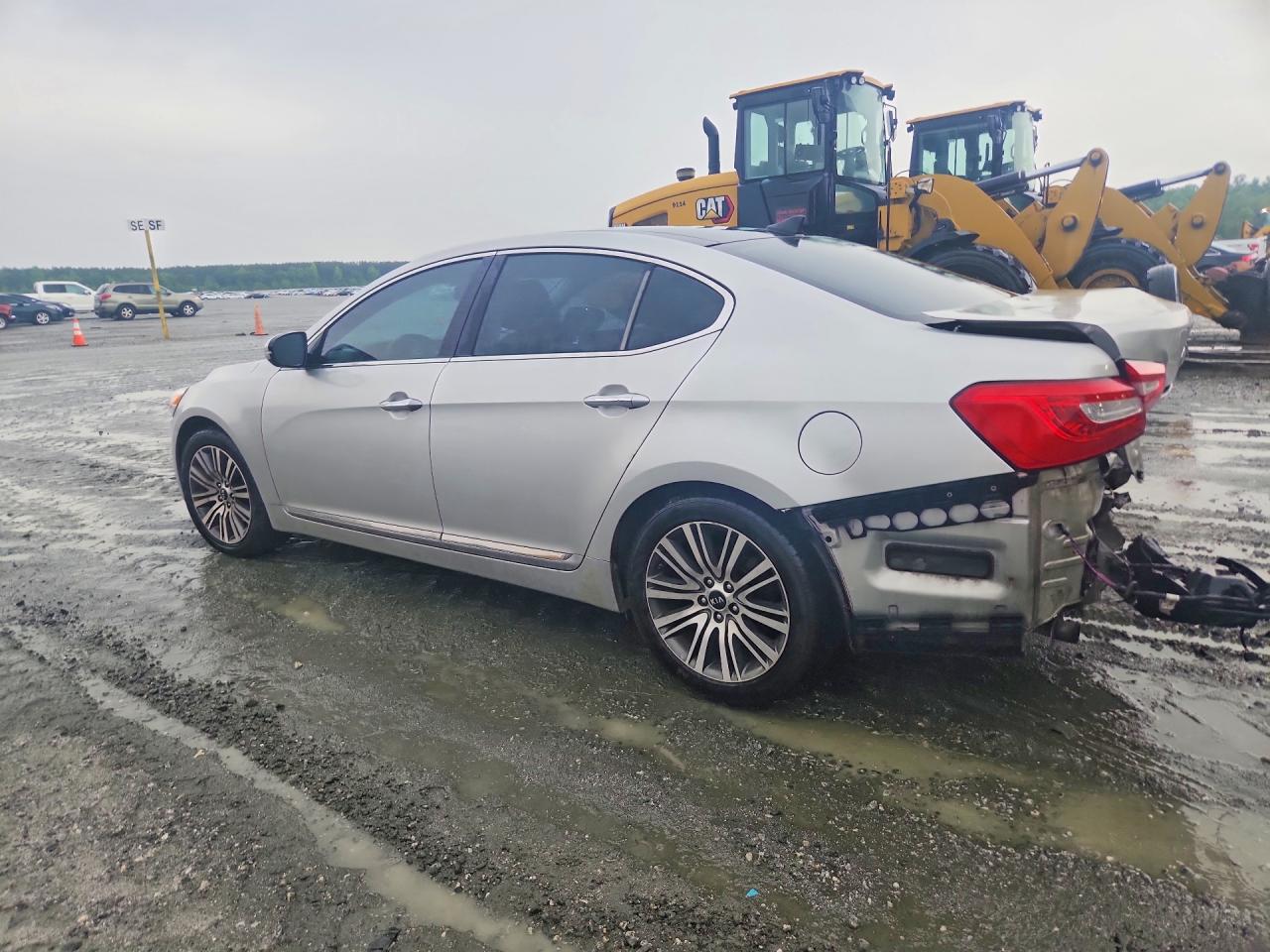 Kia Cadenza Luxury