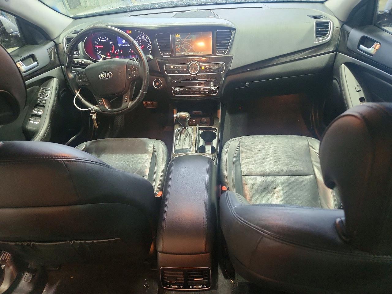 Kia Cadenza Luxury