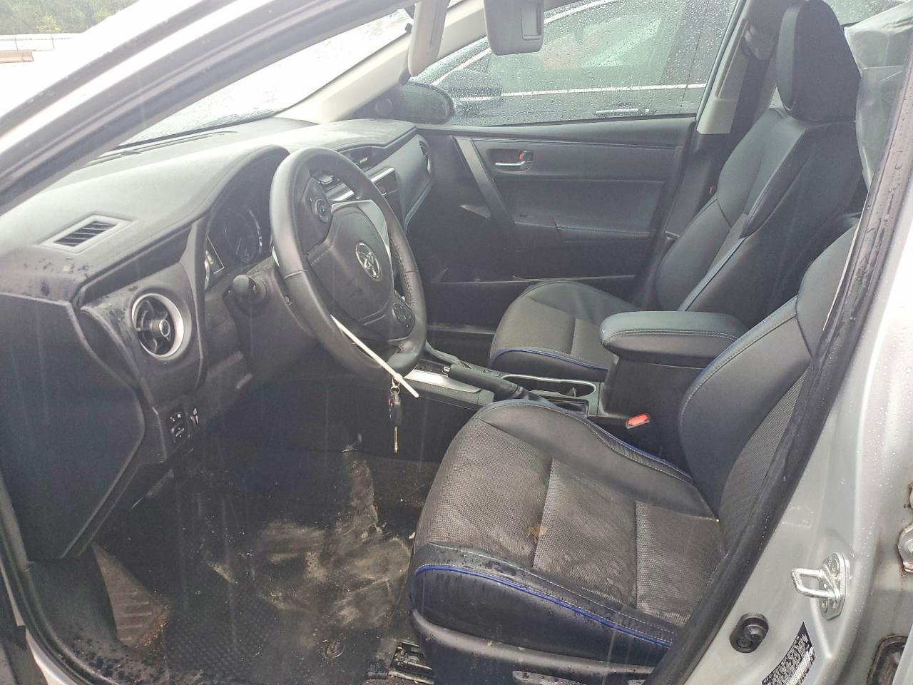 Toyota Corolla Se