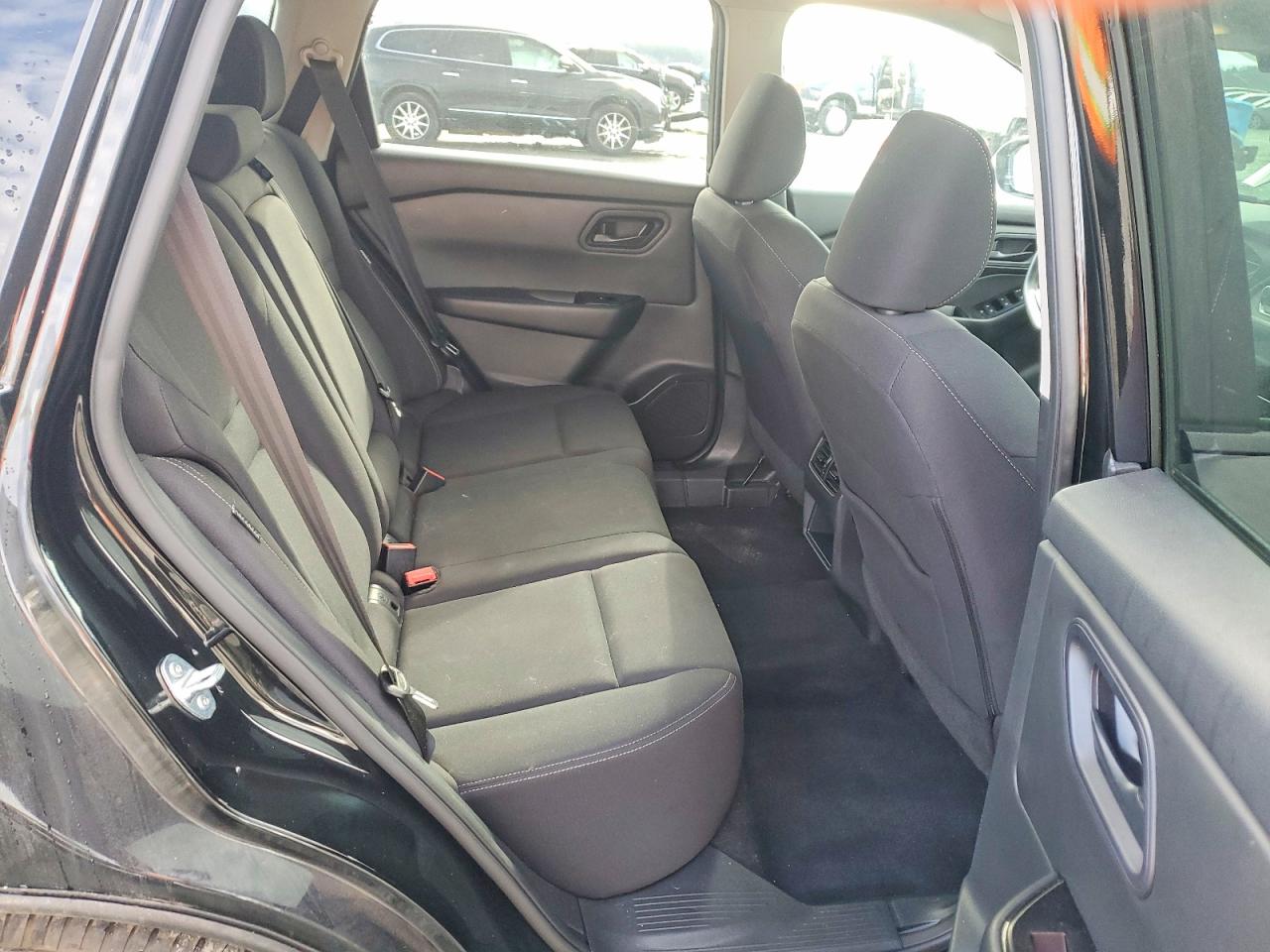 Nissan Rogue S
