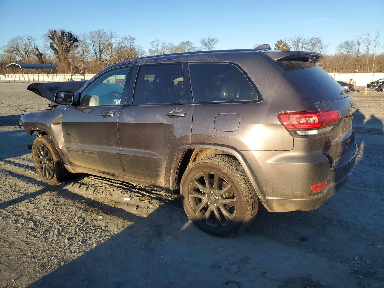 Jeep Grand Cherokee Laredo