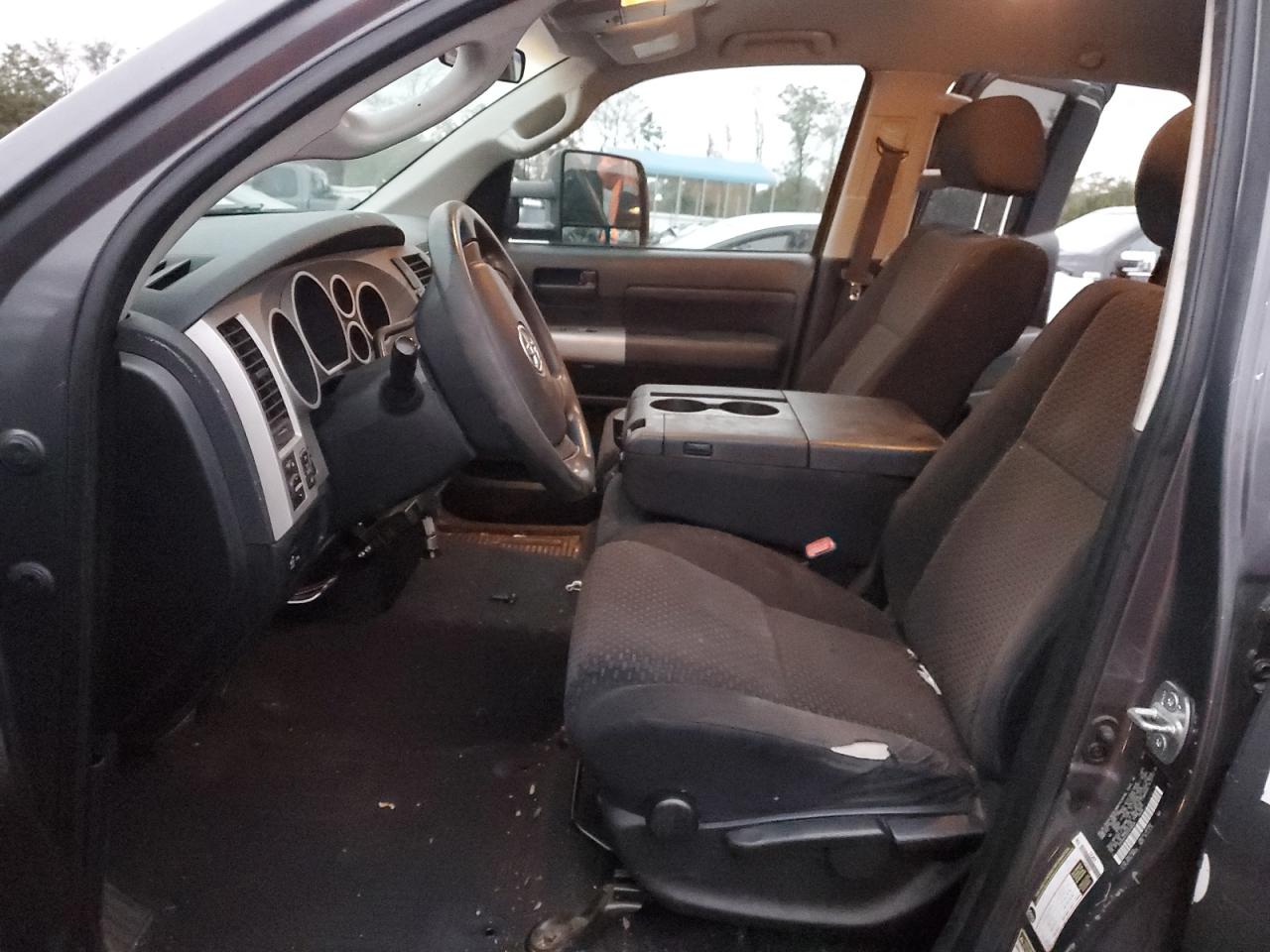 Toyota Tundra Double Cab Sr5
