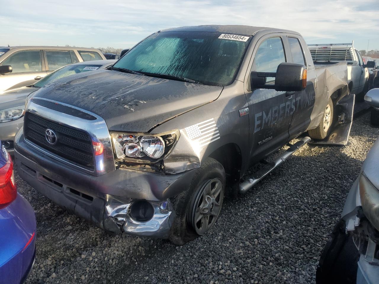 Salvage Toyota Tundra Image