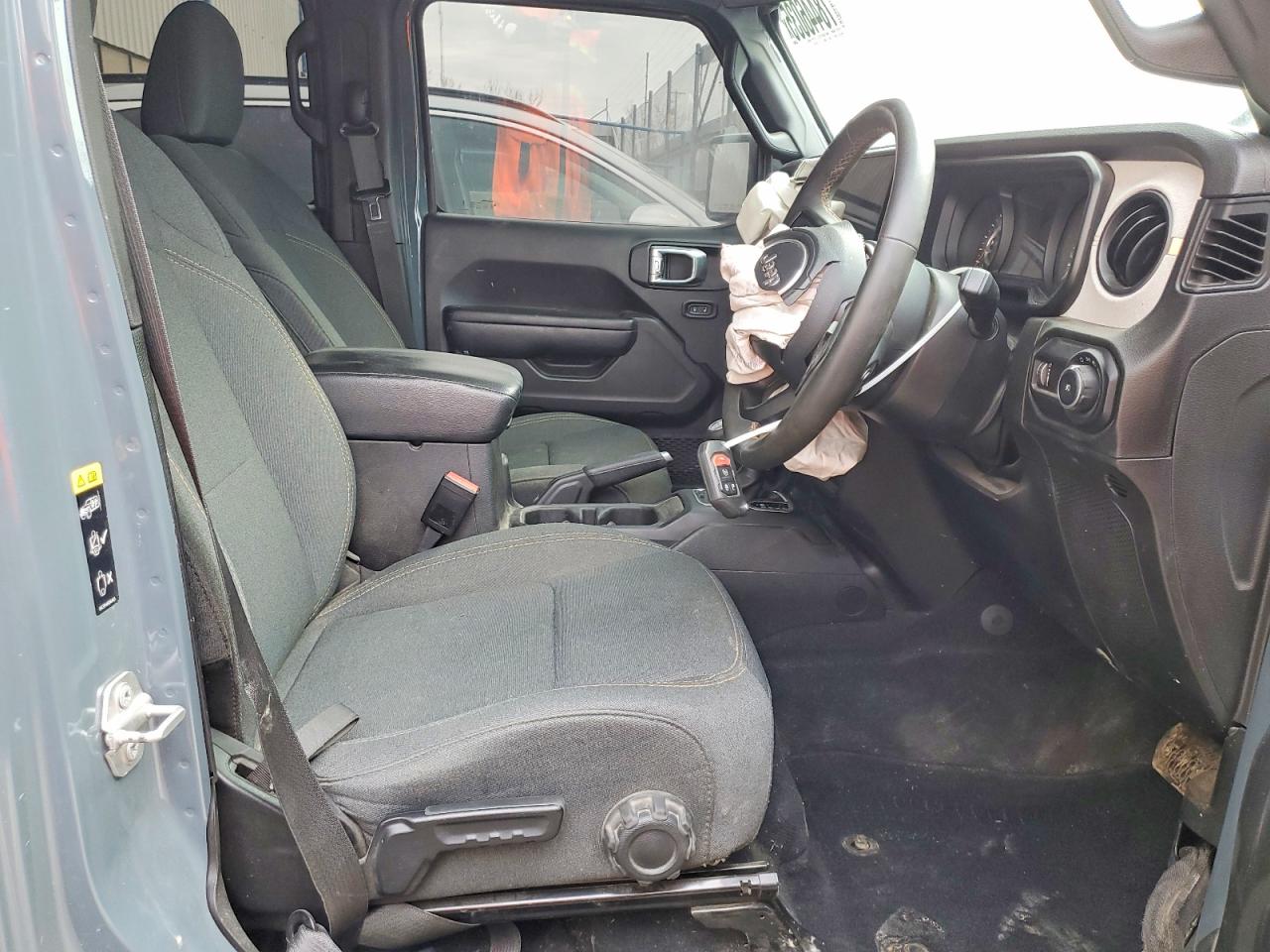 Jeep Wrangler Sport