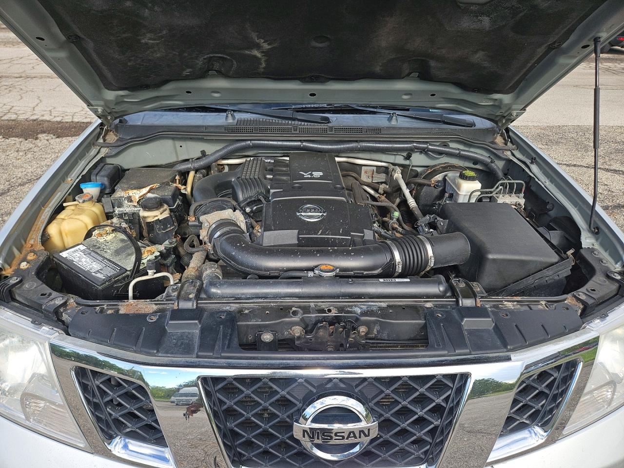 Nissan Frontier S