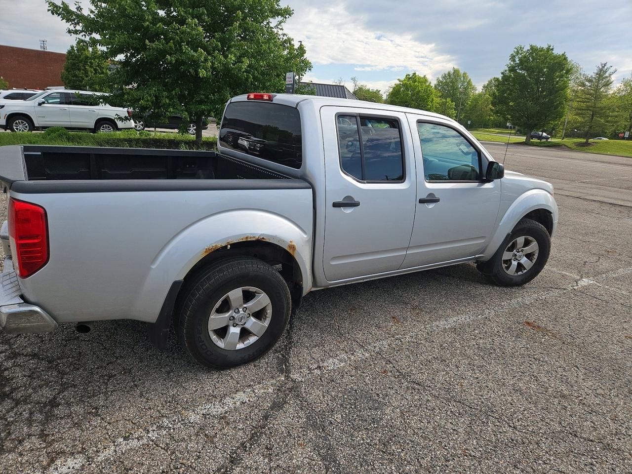 Nissan Frontier S