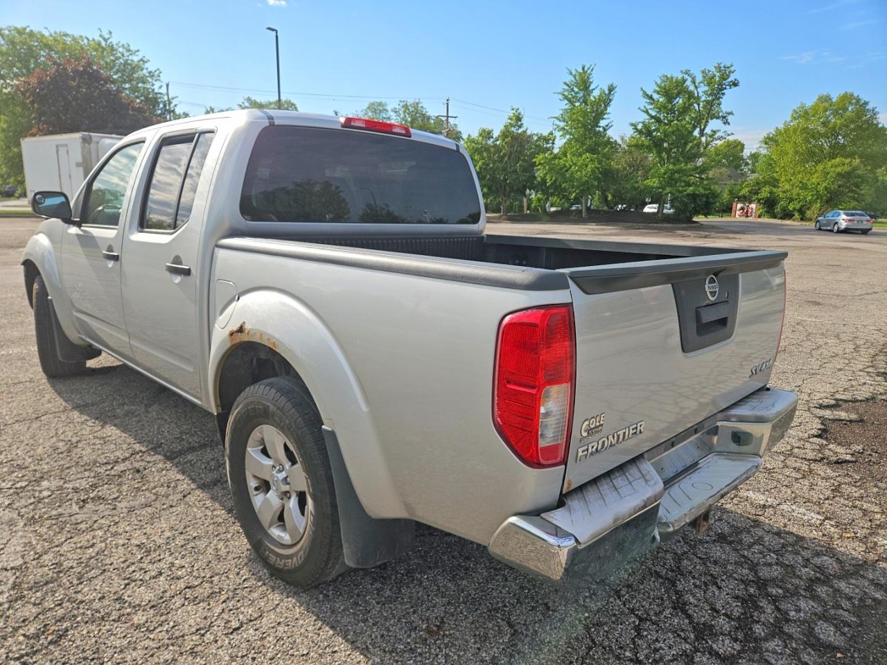 Nissan Frontier S