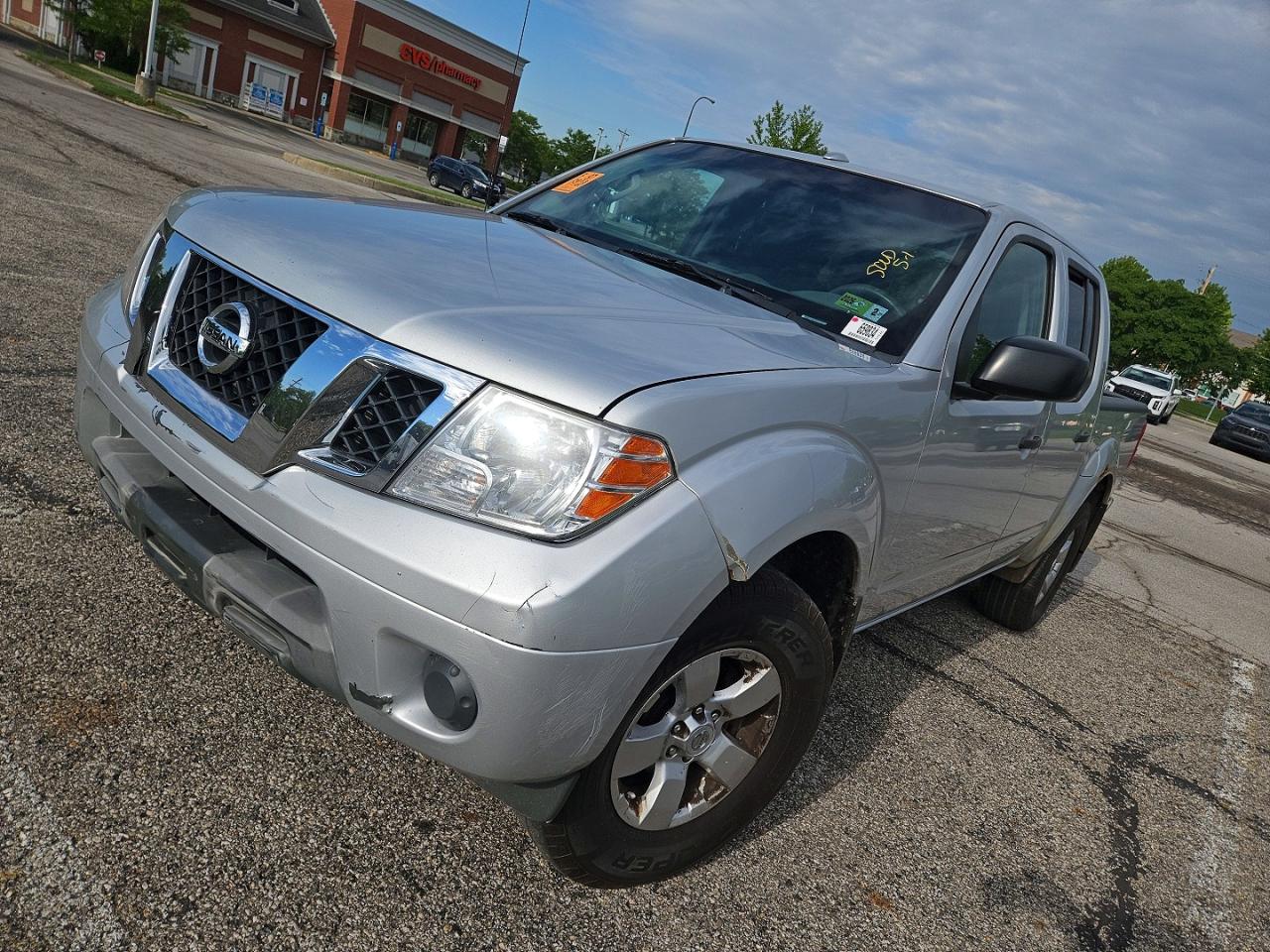 Nissan Frontier S