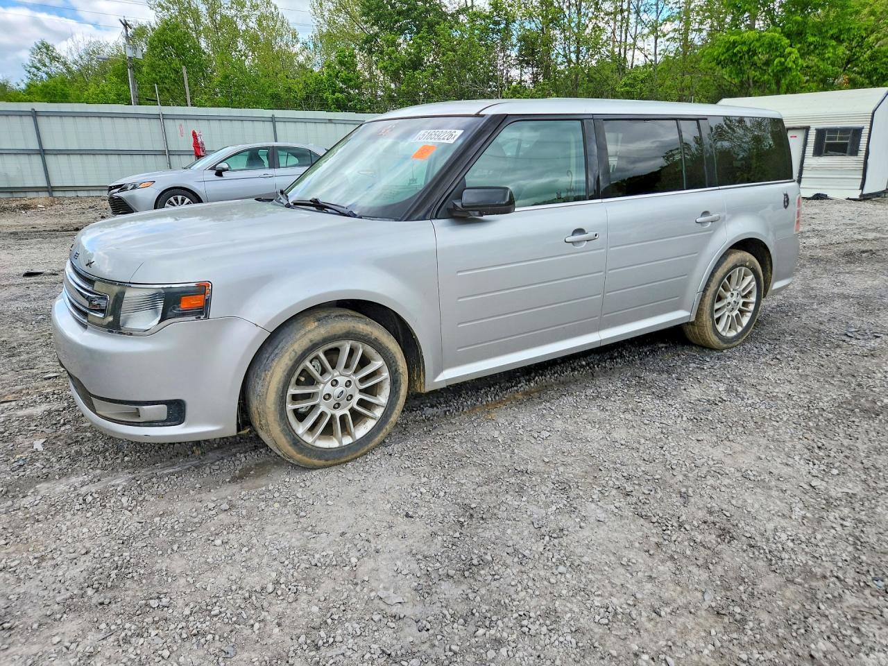 Salvage Ford Flex Image