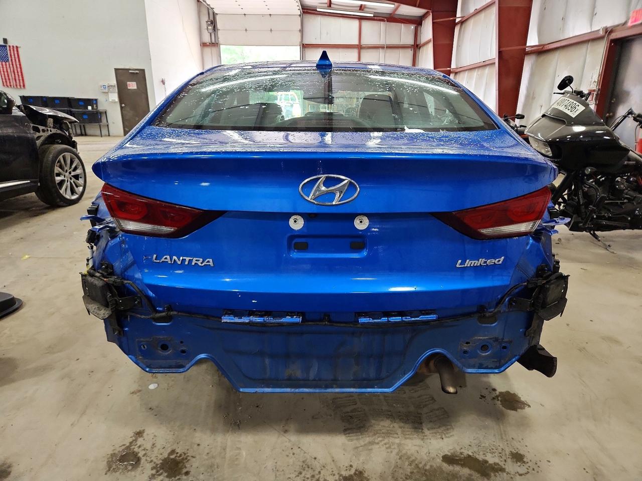 Hyundai ELANTRA Limited