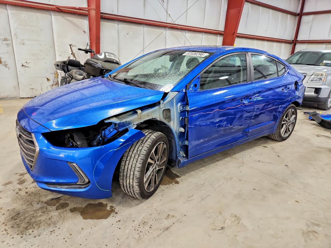 Salvage Hyundai ELANTRA Image
