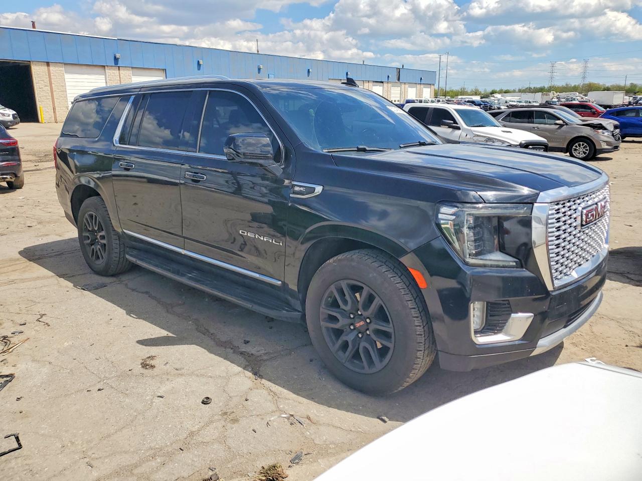 GMC Yukon Denali