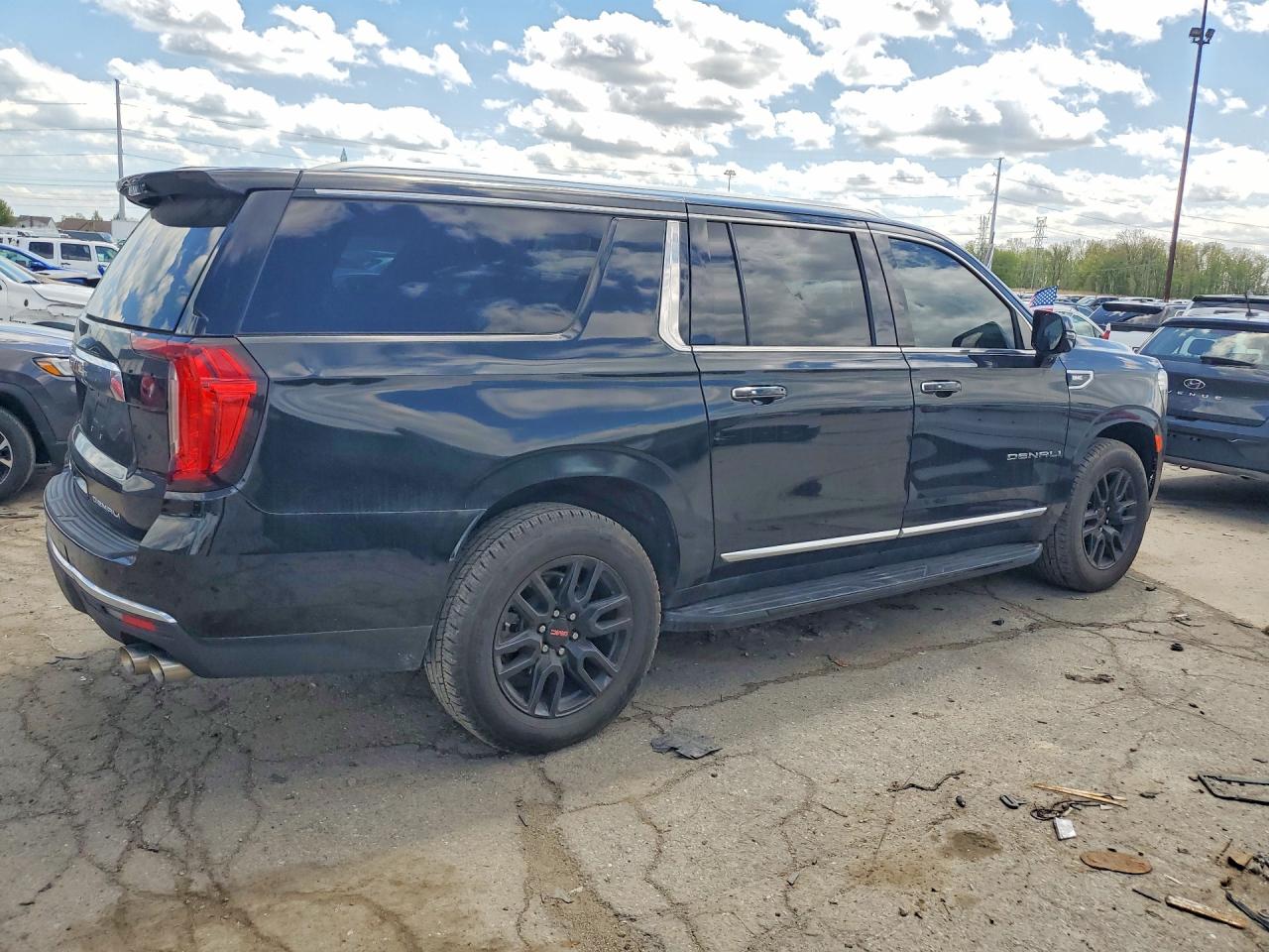 GMC Yukon Denali