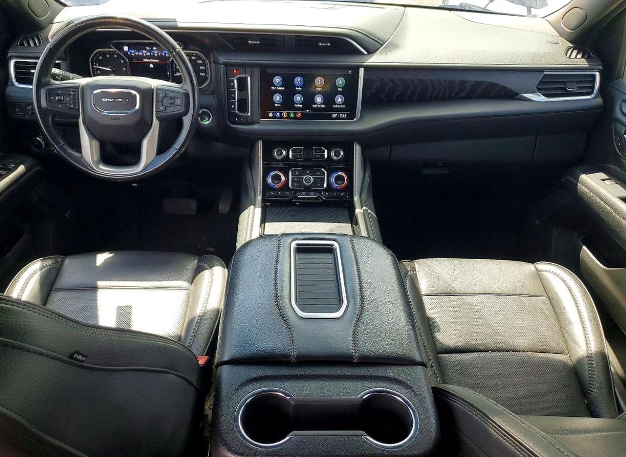 GMC Yukon Denali