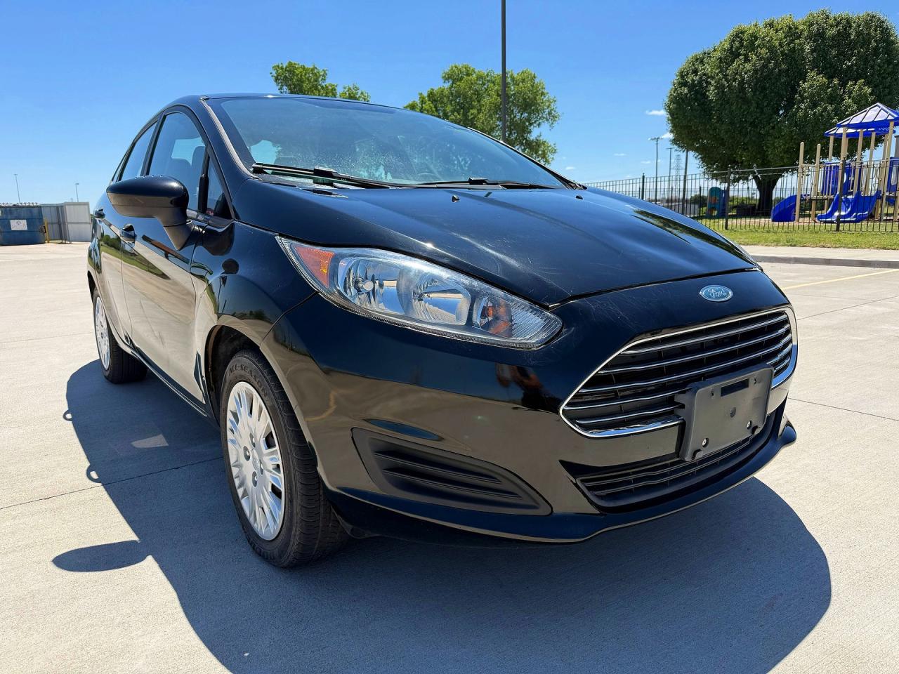 Salvage Ford Fiesta Image