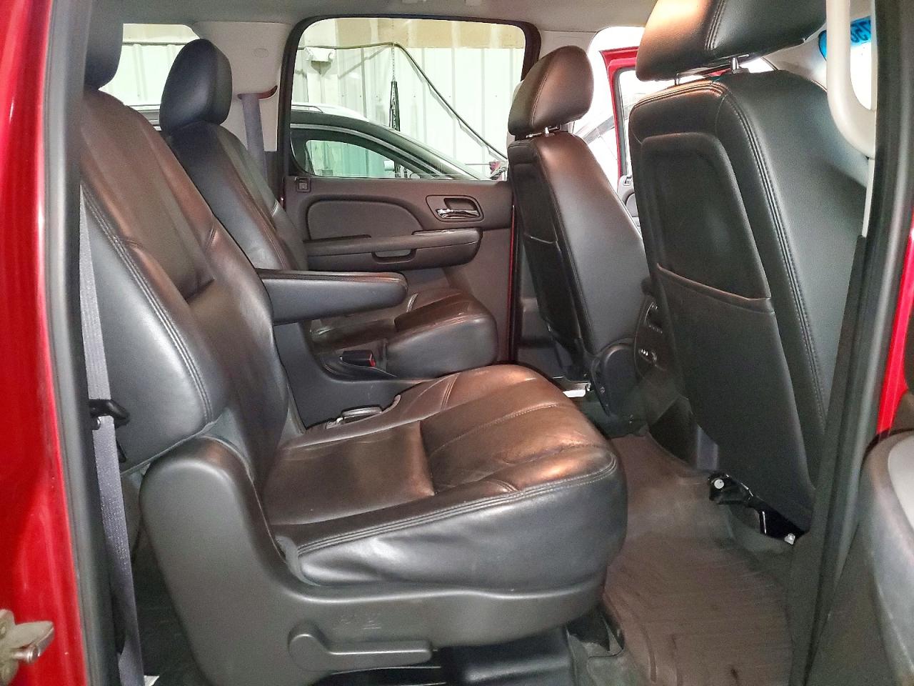 Chevrolet Suburban K1500 Lt