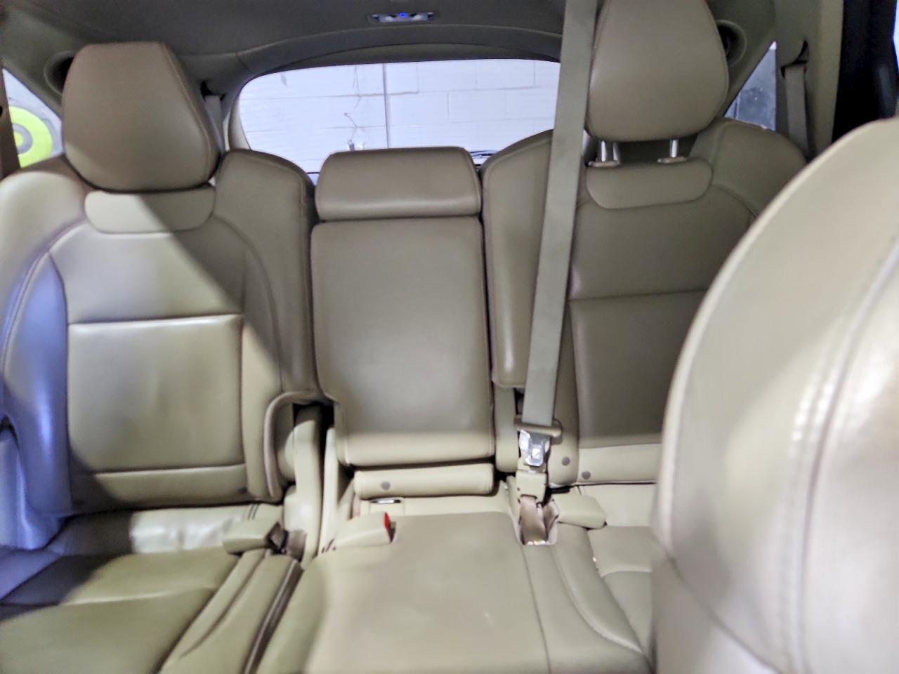 Acura MDX Advance