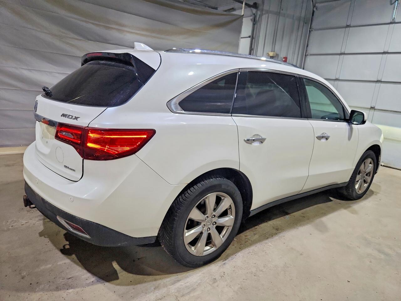 Acura MDX Advance